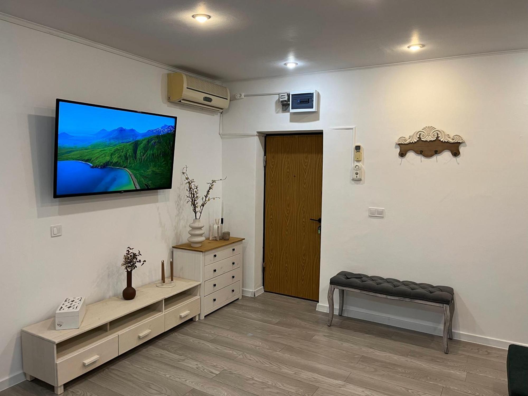 The Bohemian Connection, Rezerva Acum Ultracentral Spatios Si Curat, Scaun Masaj, Ceai, Cafea, Apa Filtru, Parcare Publica Gratuita Apartment Craiova